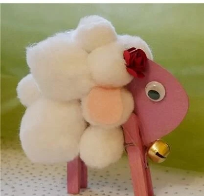 Pompony akrylowe MIX białe 24szt