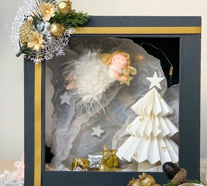 Dekoracje z papieru Choinka 26 cm