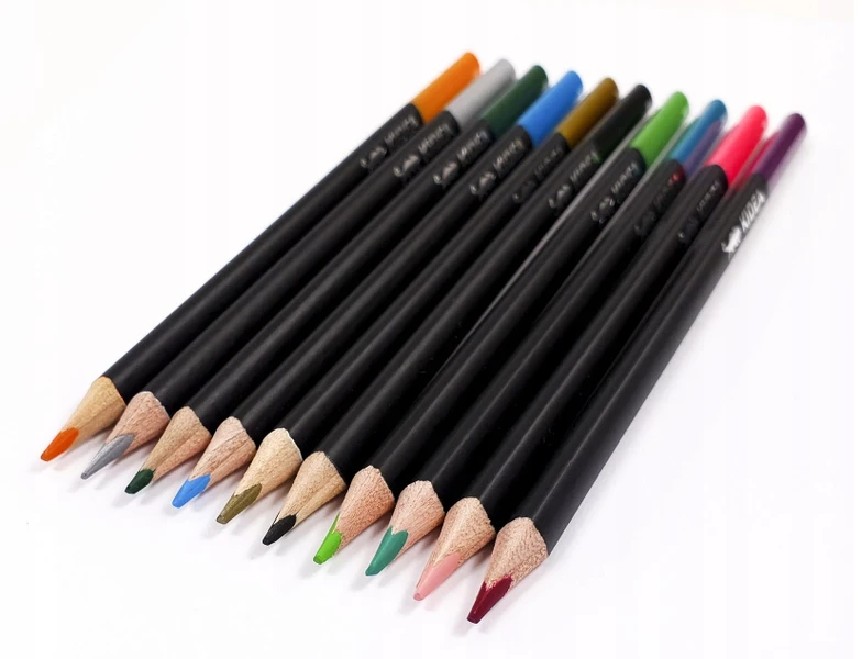 Kredki trójkątne w metalowym opakowaniu 36 k KIDEA