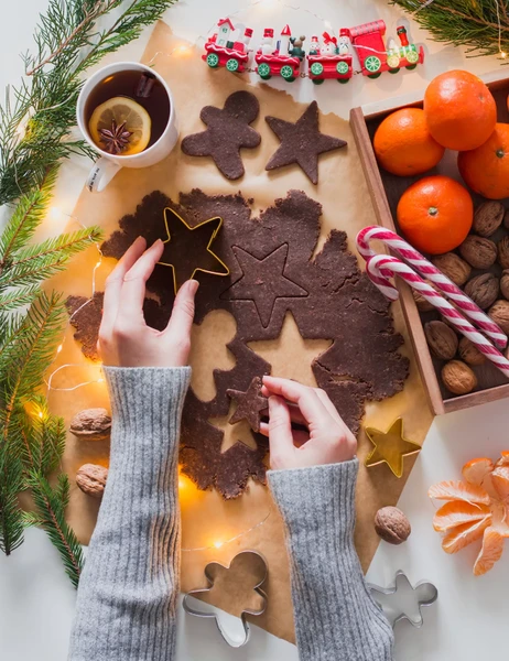 Papier do pieczenia 6m x 30 cm brązowy AZ