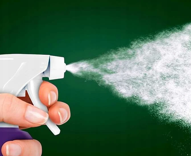 Płyn do czyszczenia łazienki Cillit Bang 750 ml z kwaskiem cytrynowym