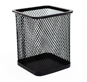 Kubek na długopisy metalowy kwadratowy czarny