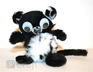 Pompony akrylowe MIX Animal Prints 56szt