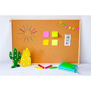 Zakreślacz MEMOBE neonowy 4 kolory etui