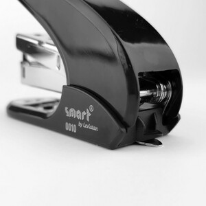 Zszywacz Smart 0010 60% SIŁY 20K czarny