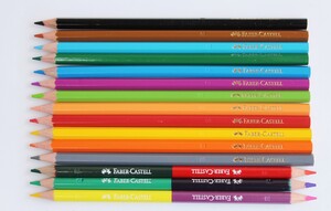 Kredki ołówkowe FABER-CASTELL 12 kol + 3 dwustronne kredki  + temperówka