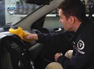 TENZI Preparat do czyszczenia kokpitów i tworzyw sztucznych wnętrza pojazdu Gotowy do użycia 0,6L