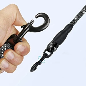 Smycz treningowa dla psa odblaskowa 5m czarna