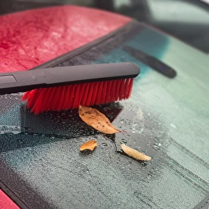 Skrobaczka teleskopowa do szyb Xtrobb