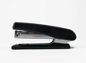 Zszywacz biurowy z rozszywaczem D.Rect 5220 10 kartek  czarny