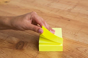 Karteczki samoprzylepne 76x76 400 szt Żółte